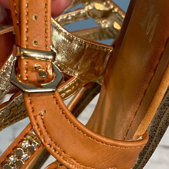 CCM Women's "Brianna" Tan Vegan Leather Rhinestone Sandals-8 - Picture 5 of 7